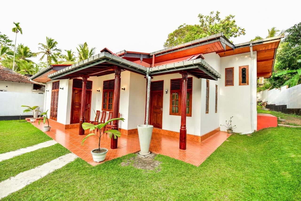 Villa The Senu Grand Hikkaduwa Exterior foto