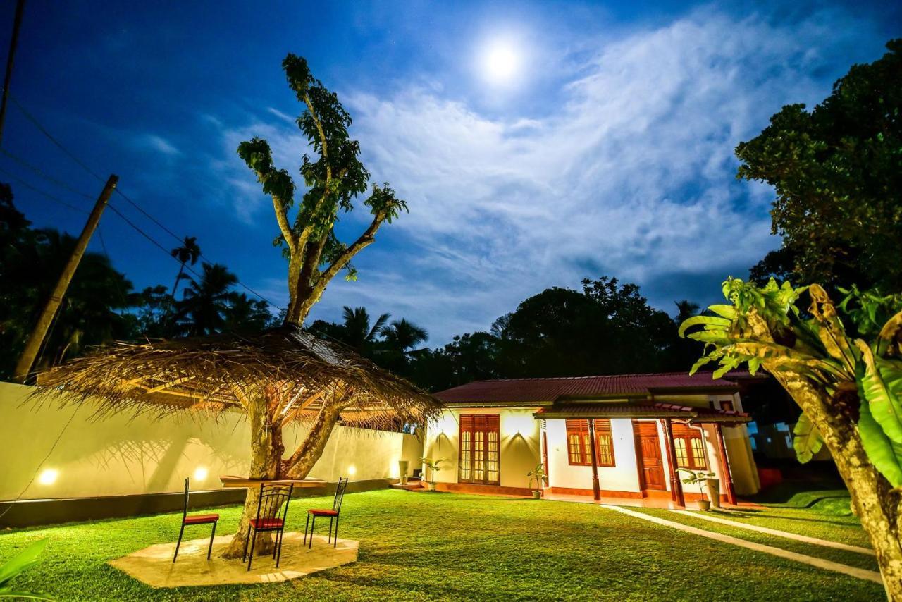 Villa The Senu Grand Hikkaduwa Exterior foto
